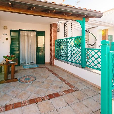 Casa Vacanze Leuca Santa Maria di Leuca Bagian luar foto
